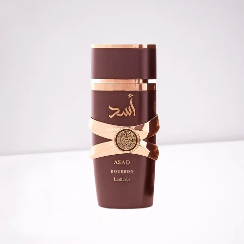 Perfume para hombre 2025 Asad Bourbon de Lattafa.
